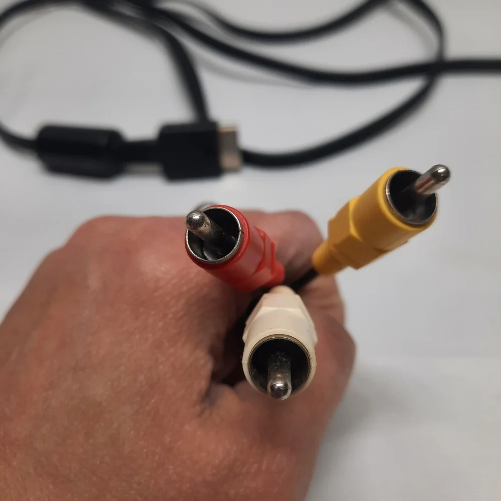 Sony Playstation OEM cable tested
